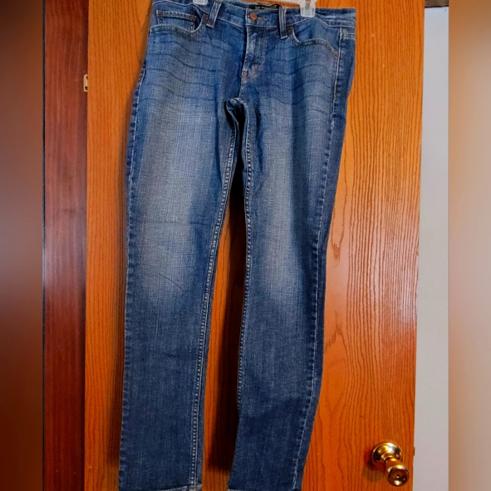 Levi jeans 524 Superlow slim leg size 9